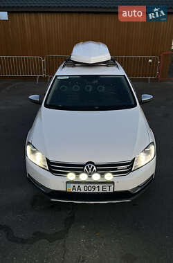 Универсал Volkswagen Passat Alltrack 2014 в 