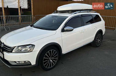 Универсал Volkswagen Passat Alltrack 2014 в 