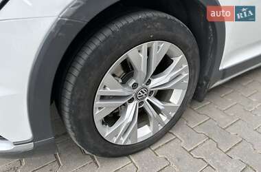 Универсал Volkswagen Passat Alltrack 2015 в 