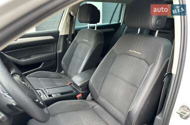 Универсал Volkswagen Passat Alltrack 2015 в 