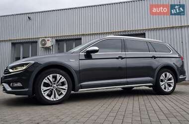 Универсал Volkswagen Passat Alltrack 2018 в 