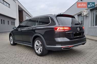 Универсал Volkswagen Passat Alltrack 2018 в 