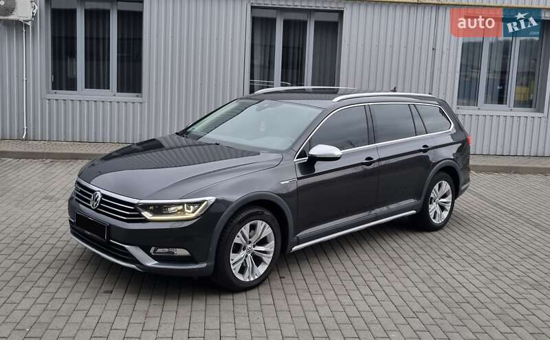Универсал Volkswagen Passat Alltrack 2018 в 