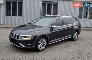 Универсал Volkswagen Passat Alltrack 2018 в 