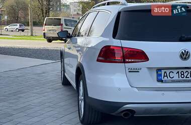 Універсал Volkswagen Passat Alltrack 2014 в 