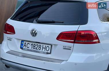 Універсал Volkswagen Passat Alltrack 2014 в 
