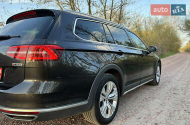 Універсал Volkswagen Passat Alltrack 2018 в 