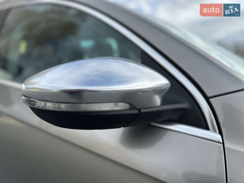Универсал Volkswagen Passat Alltrack 2012 в Владимире