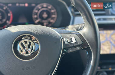 Универсал Volkswagen Passat Alltrack 2018 в 
