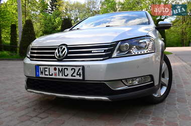 Універсал Volkswagen Passat Alltrack 2014 в 