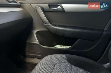 Універсал Volkswagen Passat Alltrack 2012 в 