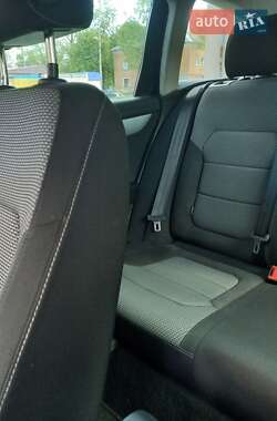 Універсал Volkswagen Passat Alltrack 2012 в 