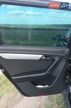 Універсал Volkswagen Passat Alltrack 2012 в 