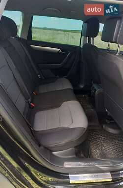 Універсал Volkswagen Passat Alltrack 2012 в 