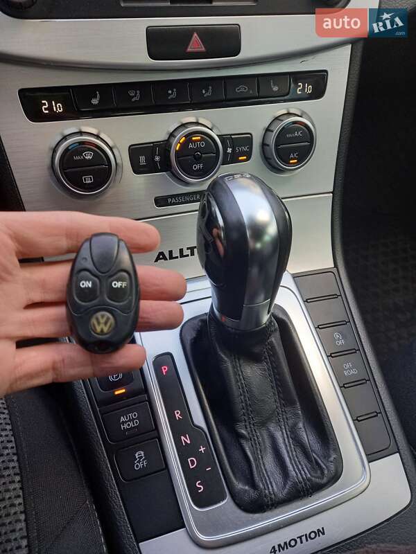 Универсал Volkswagen Passat Alltrack 2012 в Днепре