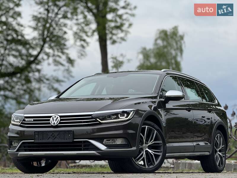Універсал Volkswagen Passat Alltrack 2018 в 