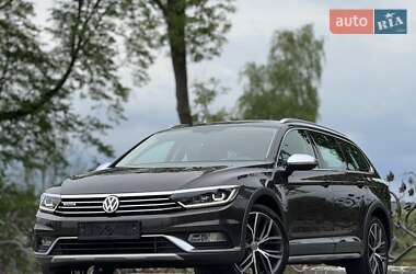 Універсал Volkswagen Passat Alltrack 2018 в 