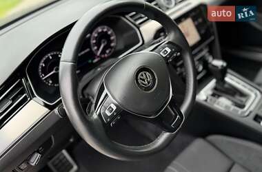 Універсал Volkswagen Passat Alltrack 2018 в 