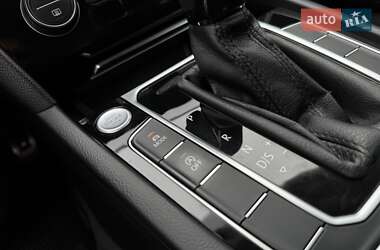 Універсал Volkswagen Passat Alltrack 2018 в 