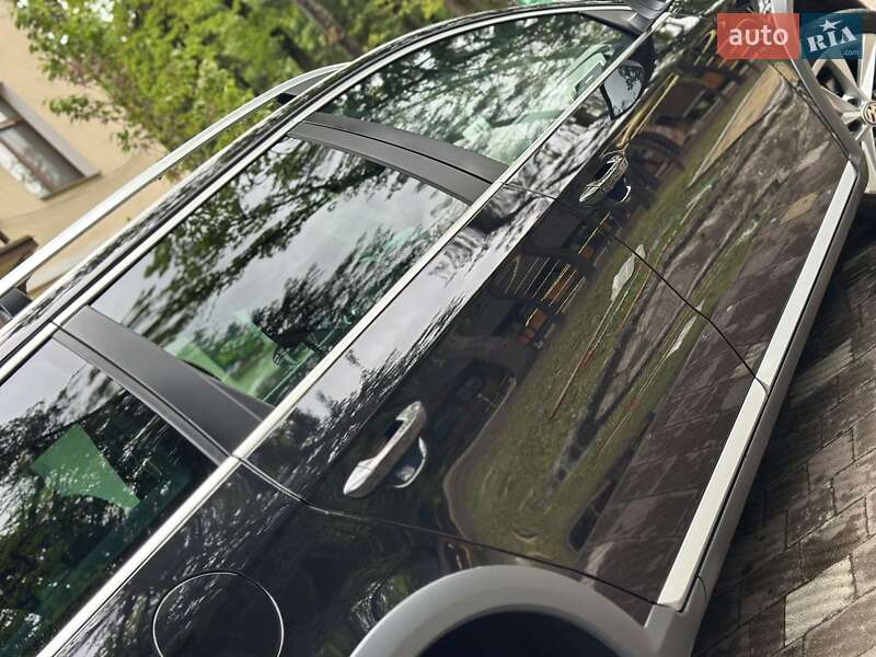Універсал Volkswagen Passat Alltrack 2013 в Дрогобичі