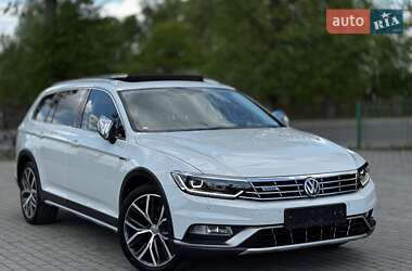 Універсал Volkswagen Passat Alltrack 2019 в 