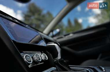 Універсал Volkswagen Passat Alltrack 2019 в 