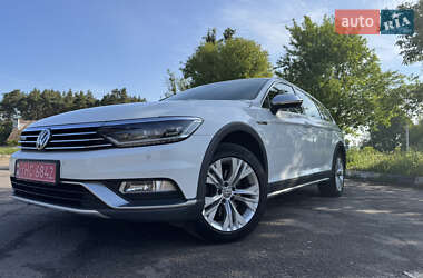 Универсал Volkswagen Passat Alltrack 2018 в 