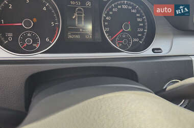 Універсал Volkswagen Passat Alltrack 2012 в 