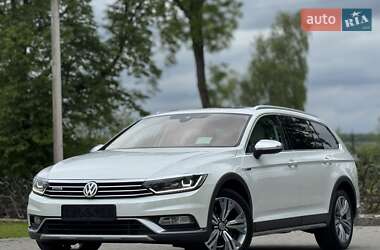 Универсал Volkswagen Passat Alltrack 2018 в 