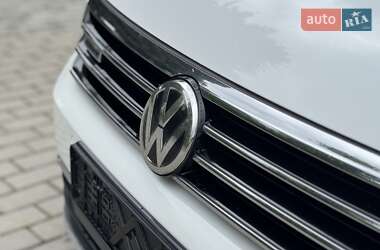 Универсал Volkswagen Passat Alltrack 2018 в 