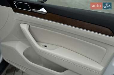 Универсал Volkswagen Passat Alltrack 2018 в 