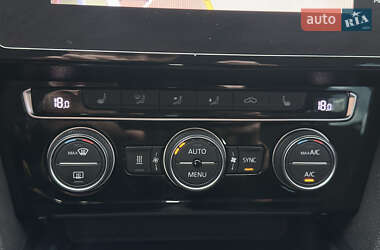 Універсал Volkswagen Passat Alltrack 2019 в 