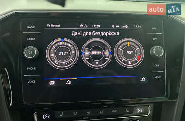 Універсал Volkswagen Passat Alltrack 2019 в 