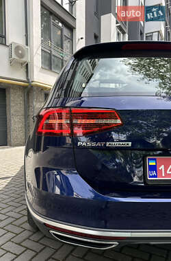 Універсал Volkswagen Passat Alltrack 2018 в 