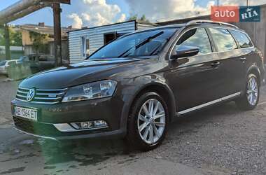 Универсал Volkswagen Passat Alltrack 2013 в Виннице