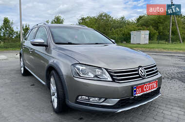 Универсал Volkswagen Passat Alltrack 2012 в Радивилове