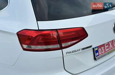 Універсал Volkswagen Passat Alltrack 2015 в 