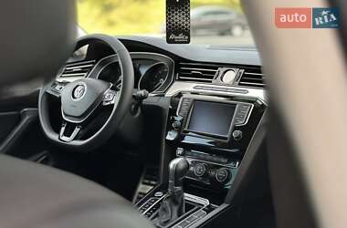 Універсал Volkswagen Passat Alltrack 2015 в 