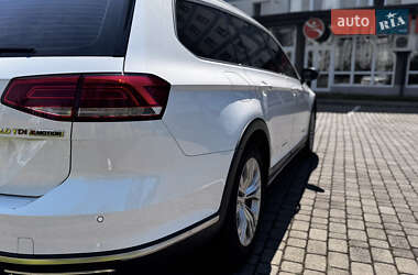 Универсал Volkswagen Passat Alltrack 2017 в 