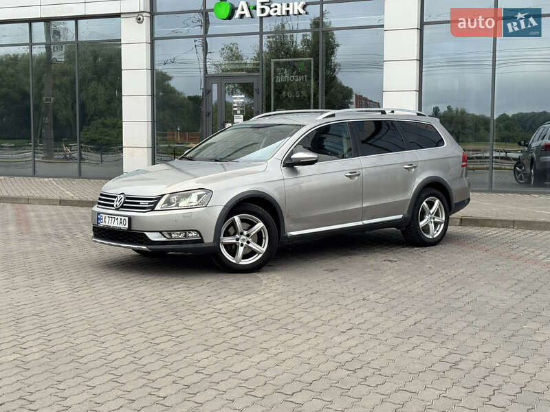 Універсал Volkswagen Passat Alltrack 2013 в Хмельницькому