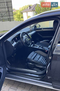 Универсал Volkswagen Passat Alltrack 2017 в 