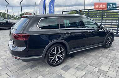 Универсал Volkswagen Passat Alltrack 2021 в 