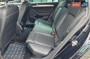 Универсал Volkswagen Passat Alltrack 2021 в 