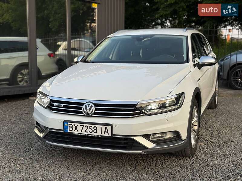 Универсал Volkswagen Passat Alltrack 2017 в Хмельницком