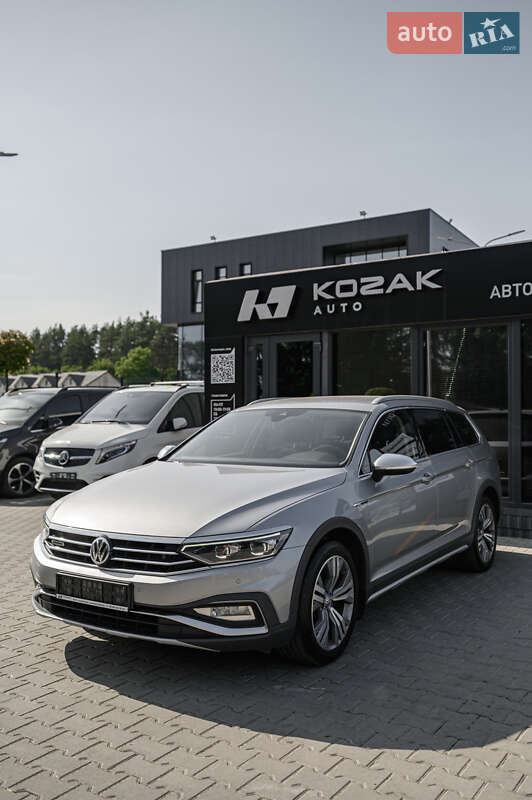 Универсал Volkswagen Passat Alltrack 2020 в Львове
