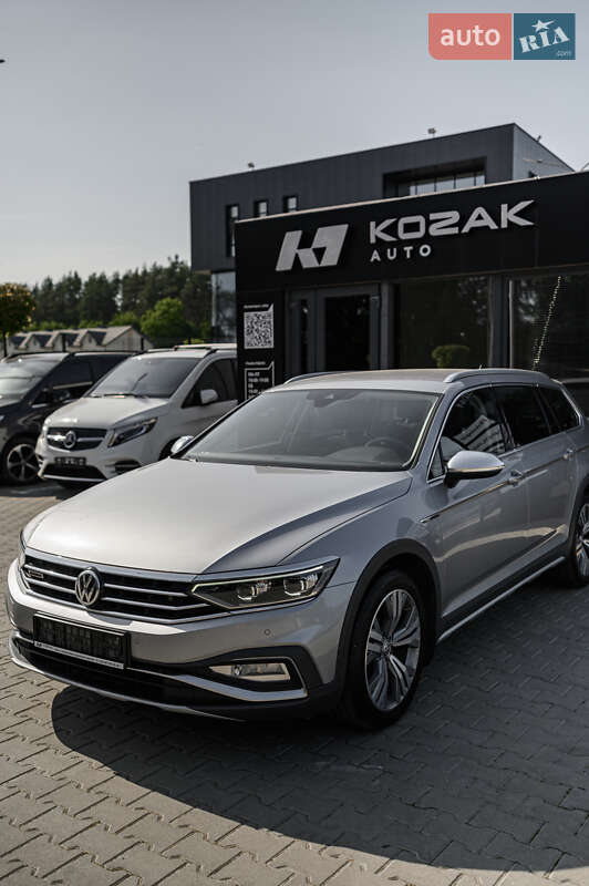 Универсал Volkswagen Passat Alltrack 2020 в Львове
