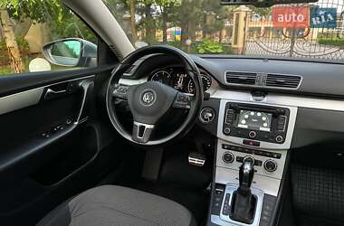 Универсал Volkswagen Passat Alltrack 2013 в 