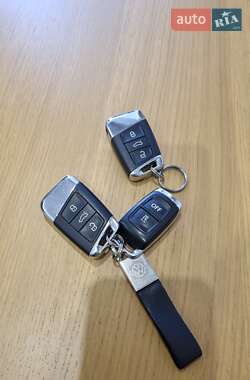 Универсал Volkswagen Passat Alltrack 2017 в 