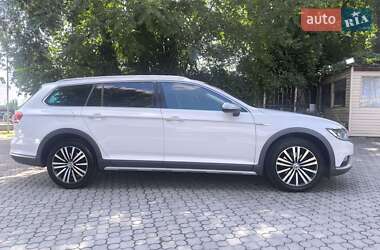 Універсал Volkswagen Passat Alltrack 2018 в Дніпрі