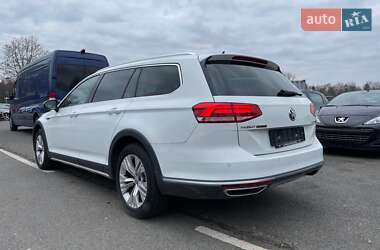 Универсал Volkswagen Passat Alltrack 2016 в 